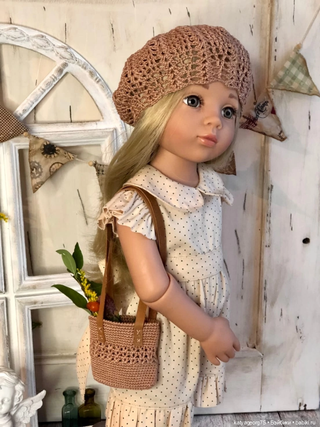 Кукольное ассорти — Одежда и обувь для кукол своими руками: фото
