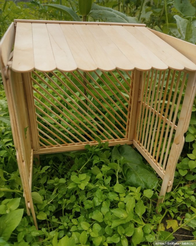 Летняя беседка из палочек (фото 2)