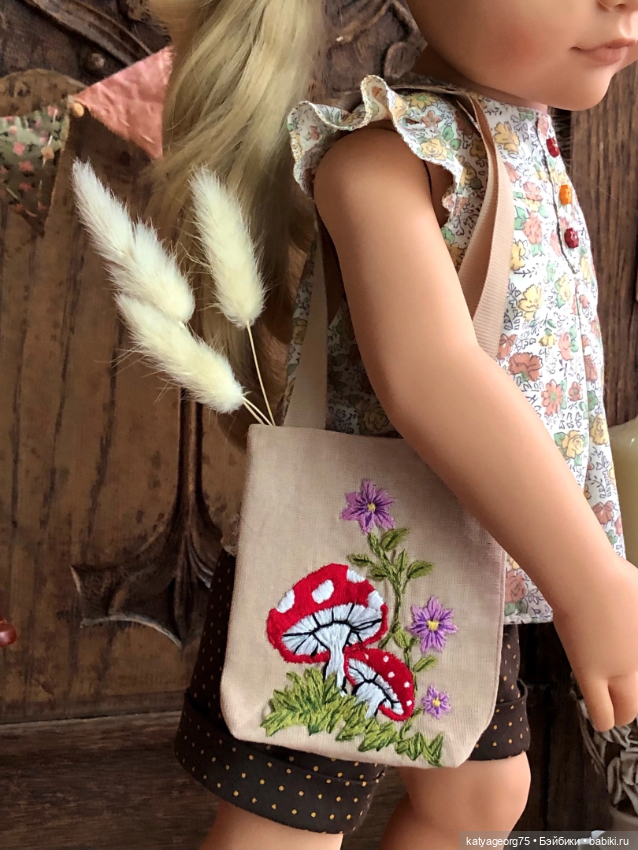 Кукольное ассорти — Одежда и обувь для кукол своими руками: фото