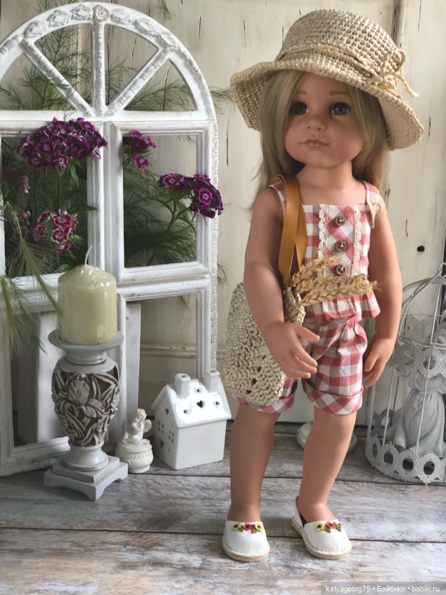 Кукольное ассорти — Одежда и обувь для кукол своими руками: фото