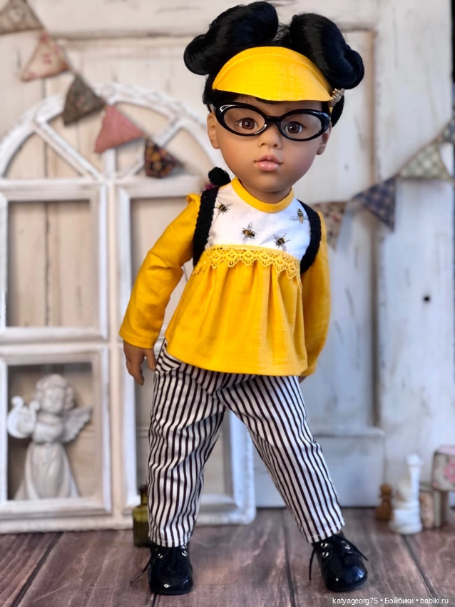 Кукольное ассорти — Одежда и обувь для кукол своими руками: фото