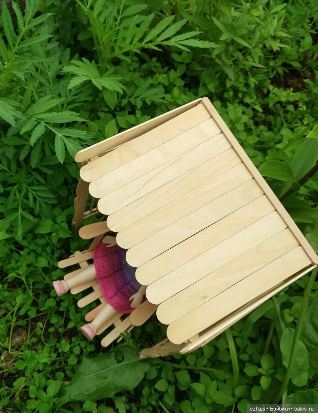 Летняя беседка из палочек (фото 6)