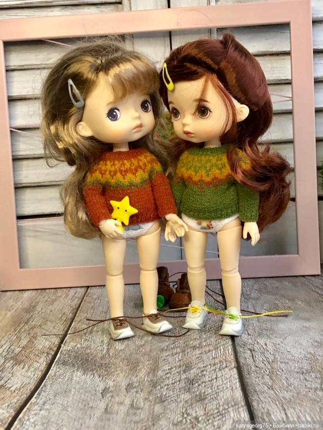 Кукольное ассорти — Одежда и обувь для кукол своими руками: фото