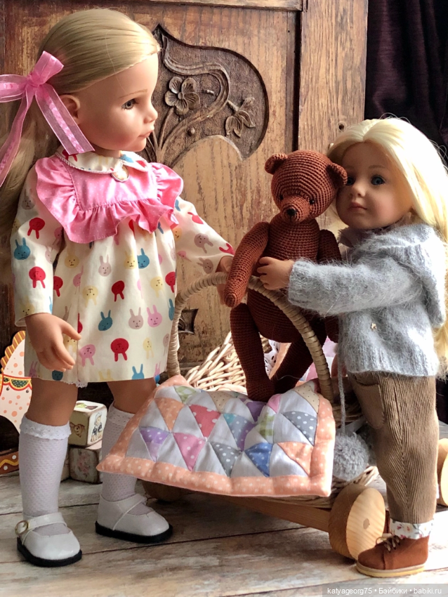 Кукольное ассорти — Одежда и обувь для кукол своими руками: фото