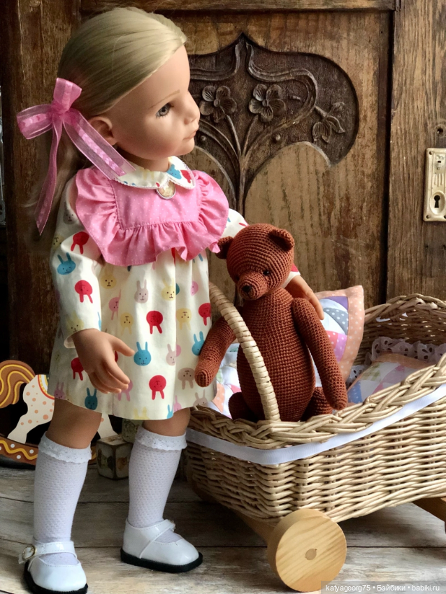 Кукольное ассорти — Одежда и обувь для кукол своими руками: фото