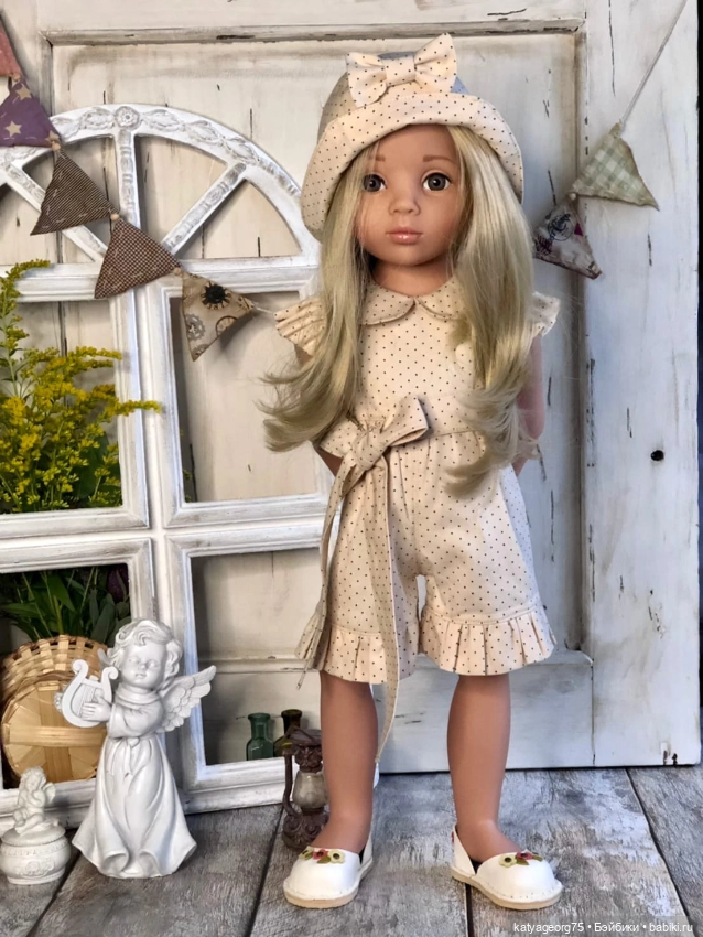 Кукольное ассорти — Одежда и обувь для кукол своими руками: фото