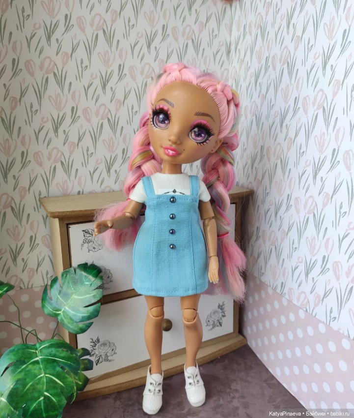 Маек много не бывает — Куклы Rainbow High (Рейнбоу Хай (фото 3)