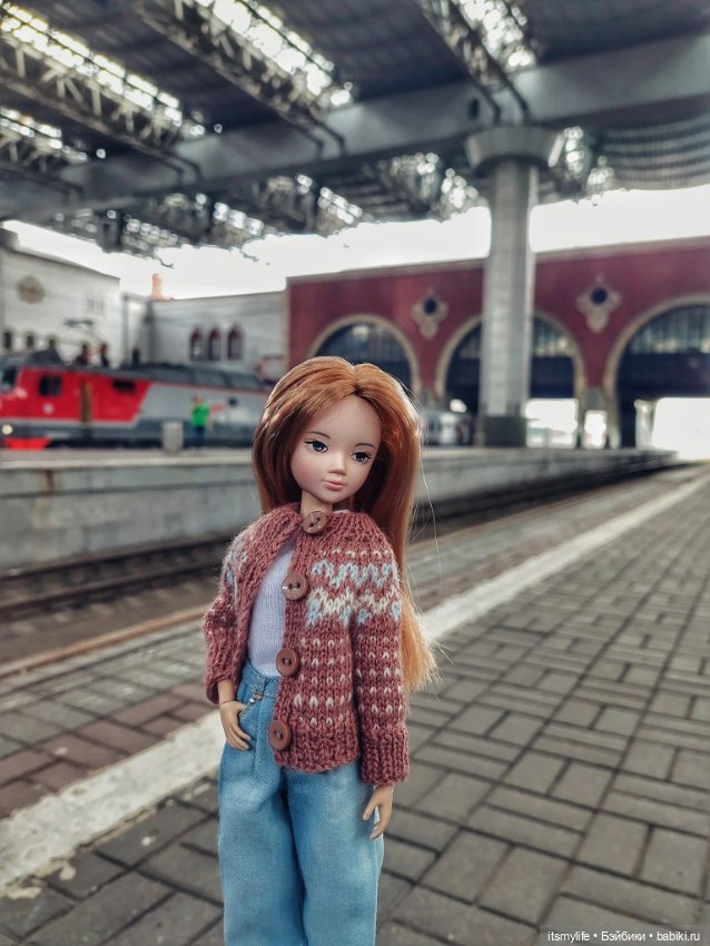 Путешествие к морю. Часть 1. Соня и Саша. Kurhn. Казанский вокзал (фото 5)