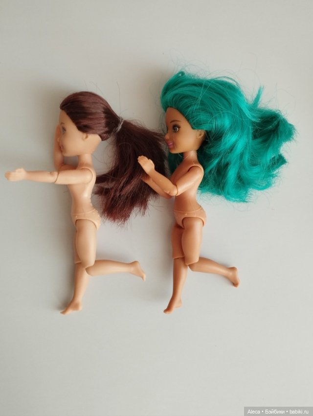 Челси на теле Барби экстра-мини (фото 3)