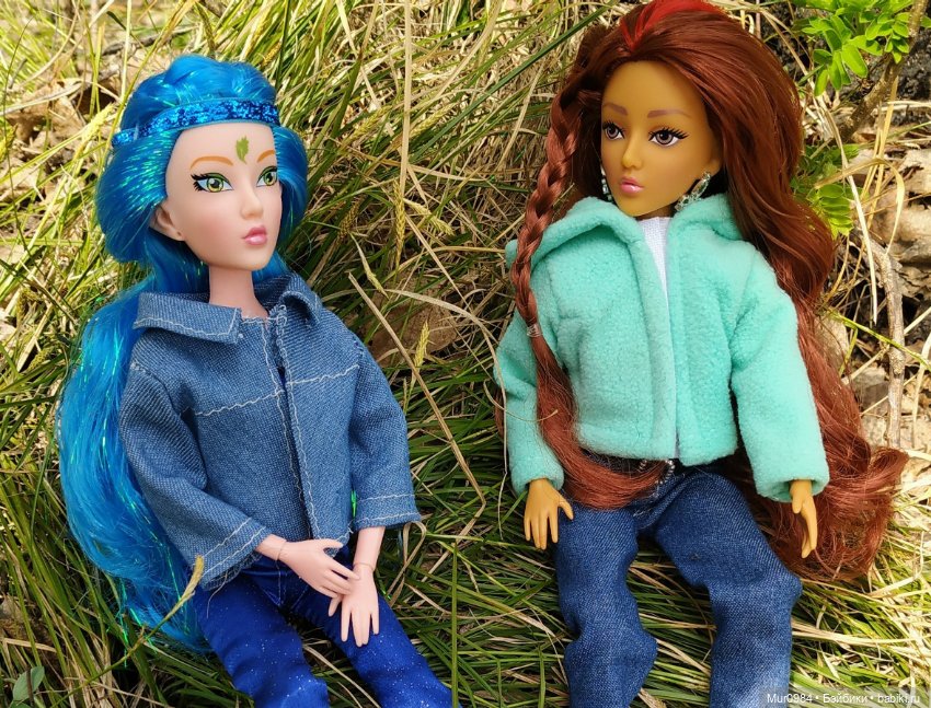 К русалочке приехали две подружки