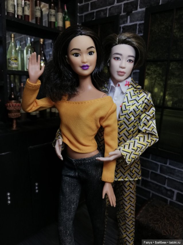 Внеплановая вечеринка — Куклы Barbie (Барби): Looks