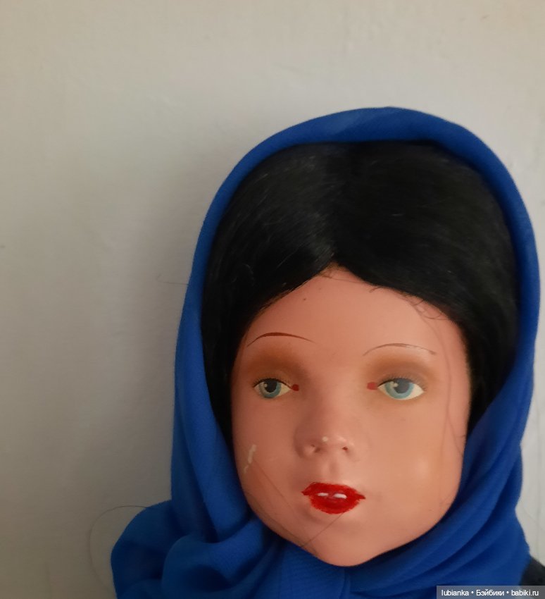 "...каждый не одну играет роль"