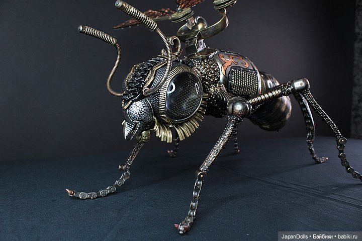 "Оса механическая" на выставке "Куклы с характером. Четвертая высота" (фото 3)