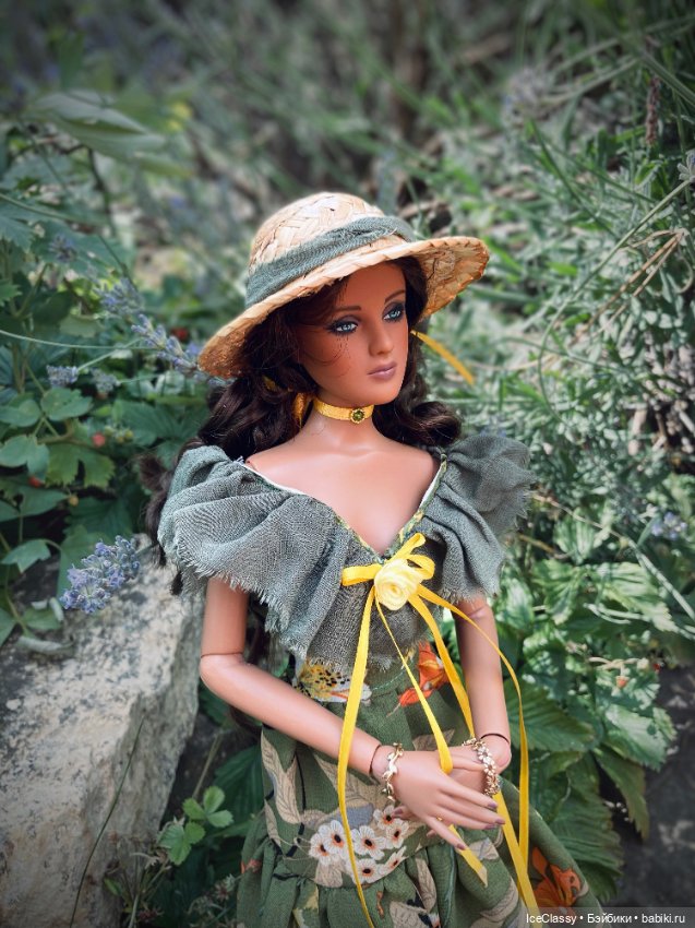 Tonner Antoinette Basic Honey, 2009. Медовая Антуанетта