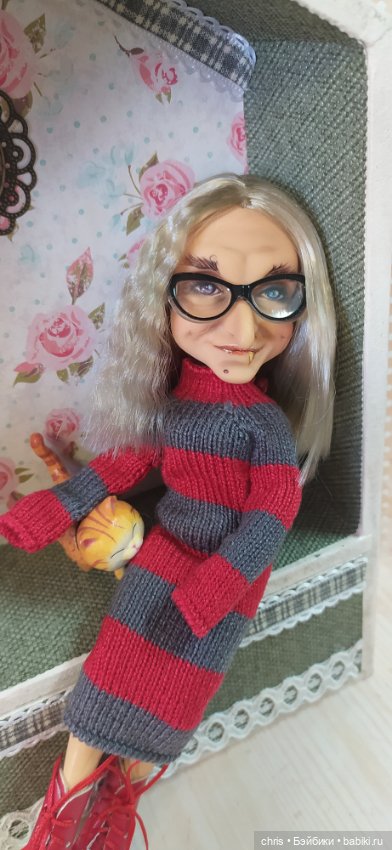 Сказки С Той Стороны. Марцелла Феликсовна ( Баба Яга Галамарт ) (фото 4)