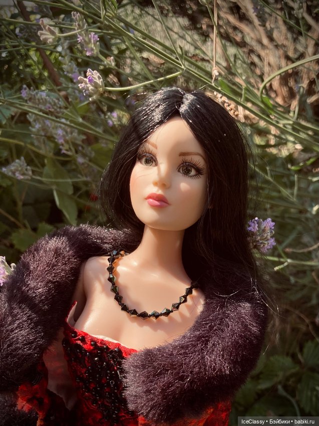 Tonner Cami Wigged Basic - Too. Та самая Ками со вставными глазами (фото 5)