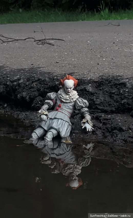 Пеннивайз ломает стереотипы (фото 8)