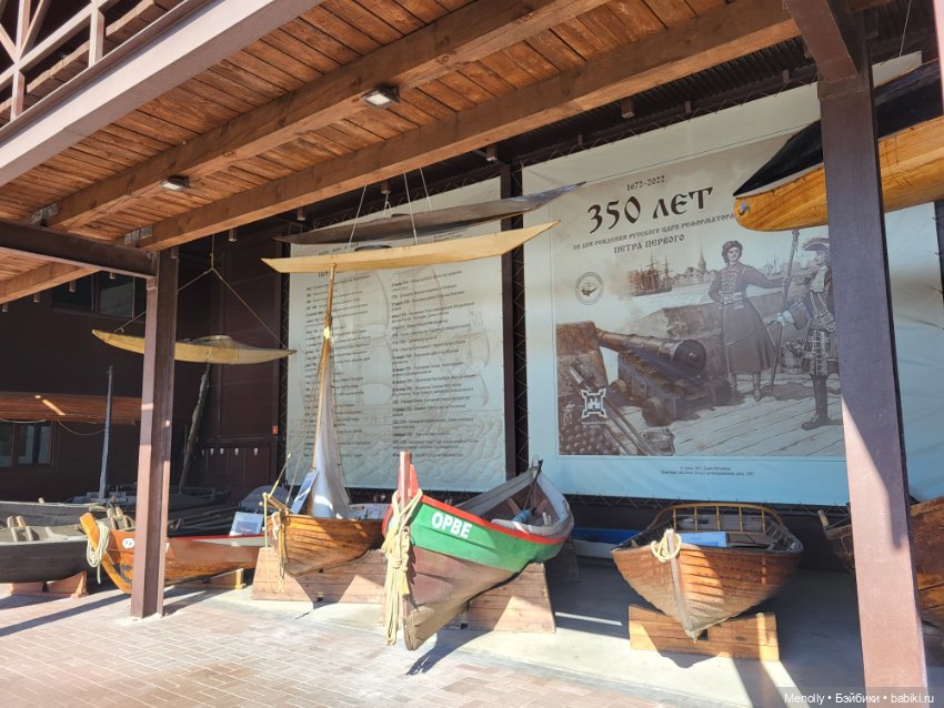 Гляди на этот океан, и всё ж не забывай, что он великий