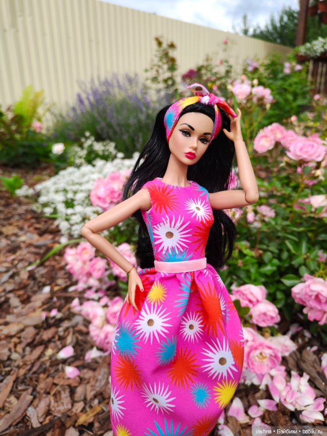 Новые платья и новая фотосессия в красивом саду (фото 9)