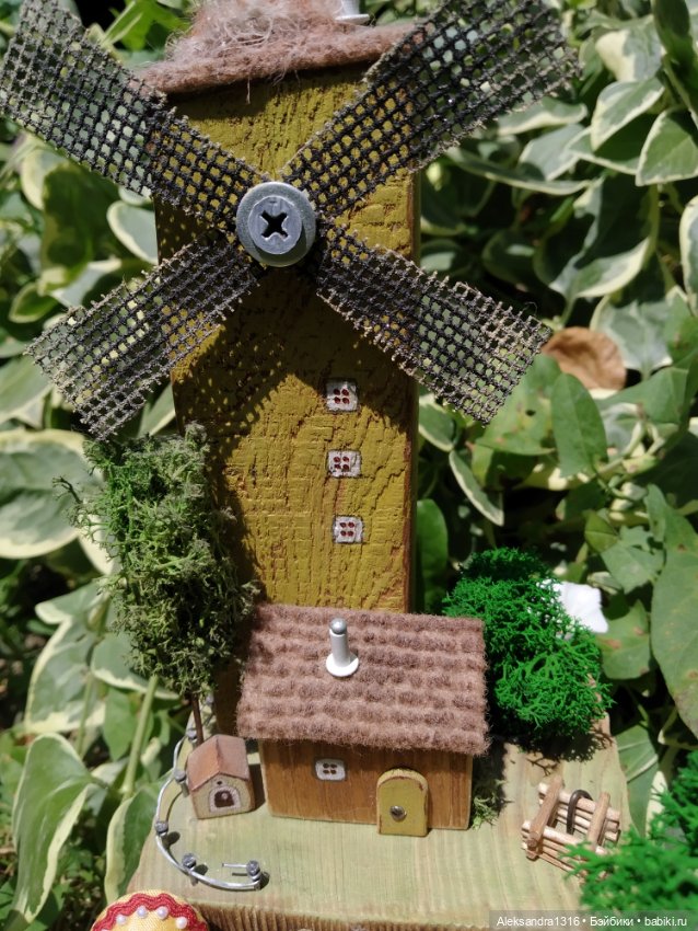 На мельнице🏘️ — Авторские игрушки из разных материалов: синельная проволока