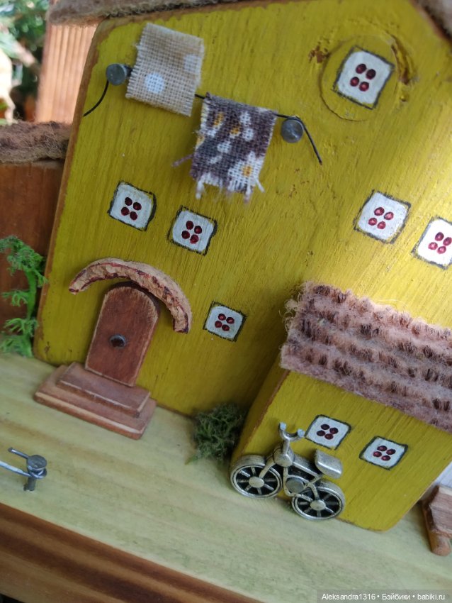 На мельнице🏘️ — Авторские игрушки из разных материалов: синельная проволока (фото 2)