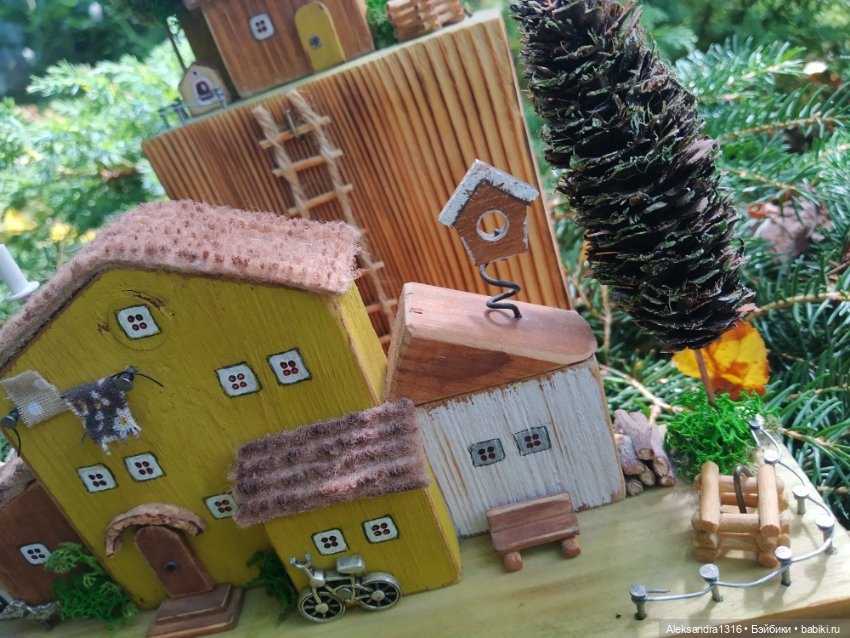 На мельнице🏘️ — Авторские игрушки из разных материалов: синельная проволока (фото 8)