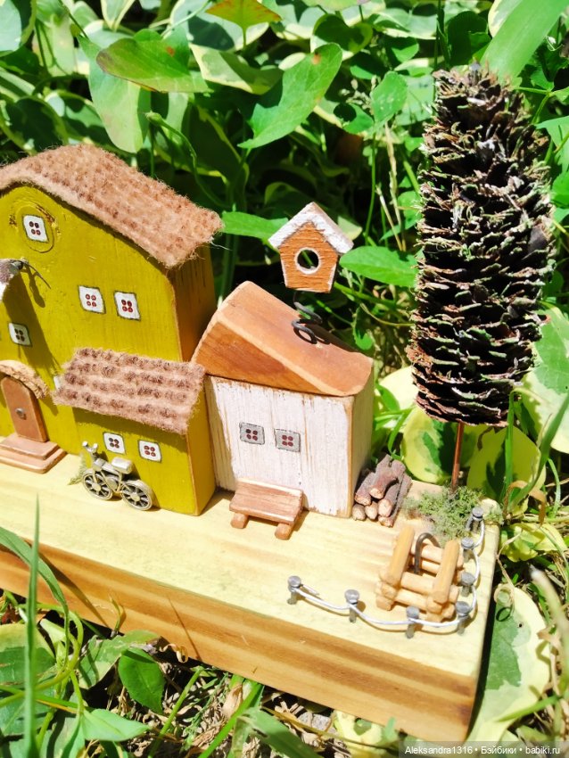 На мельнице🏘️ — Авторские игрушки из разных материалов: синельная проволока (фото 4)