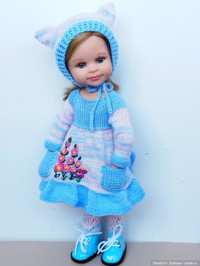 Василиса в новом наряде с Винни Пухом (фото 9)