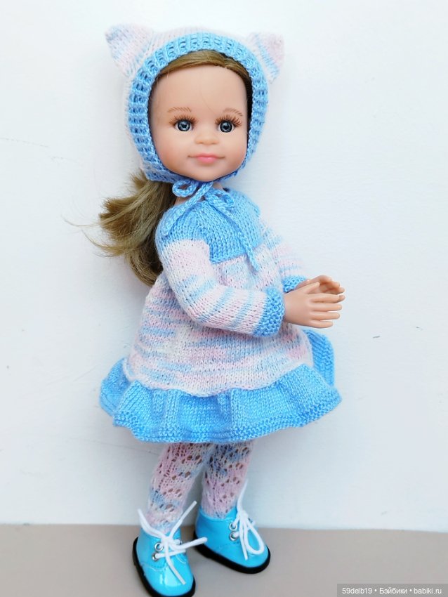 Василиса в новом наряде с Винни Пухом (фото 4)