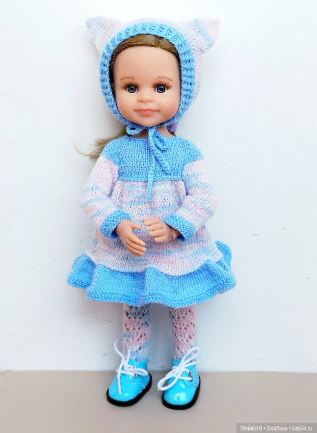 Василиса в новом наряде с Винни Пухом (фото 2)