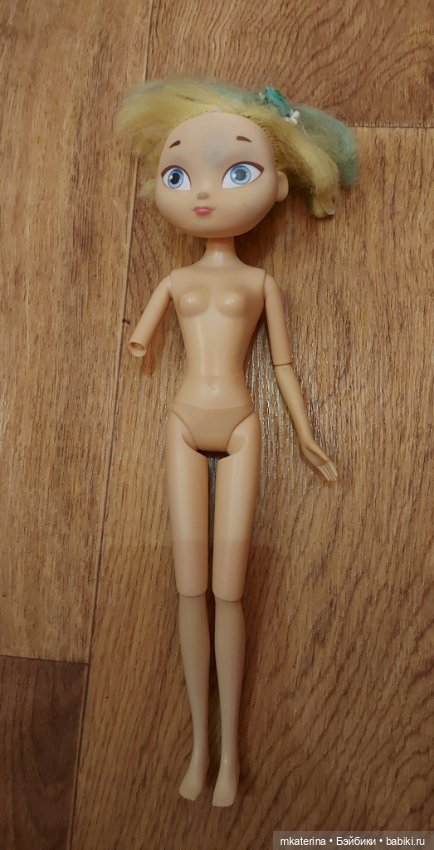 Салон красоты для старой куклы. Модный показ