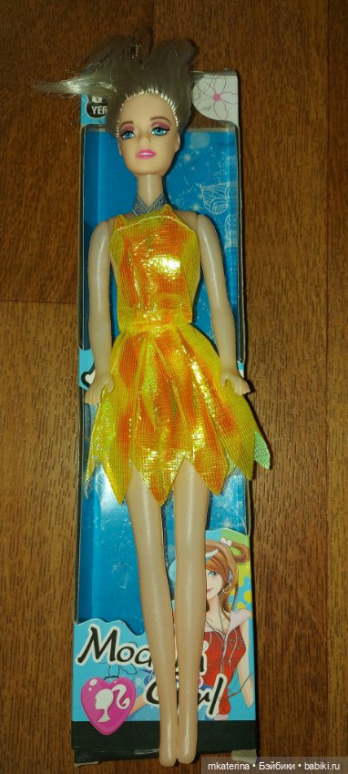 Салон красоты для старой куклы. Модный показ