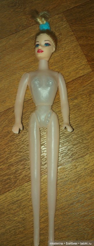 Салон красоты для старой куклы. Модный показ