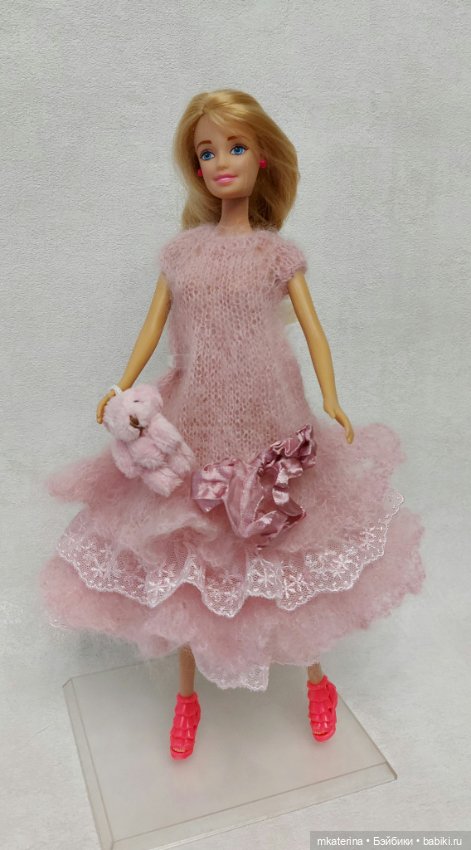 Салон красоты для старой куклы. Модный показ