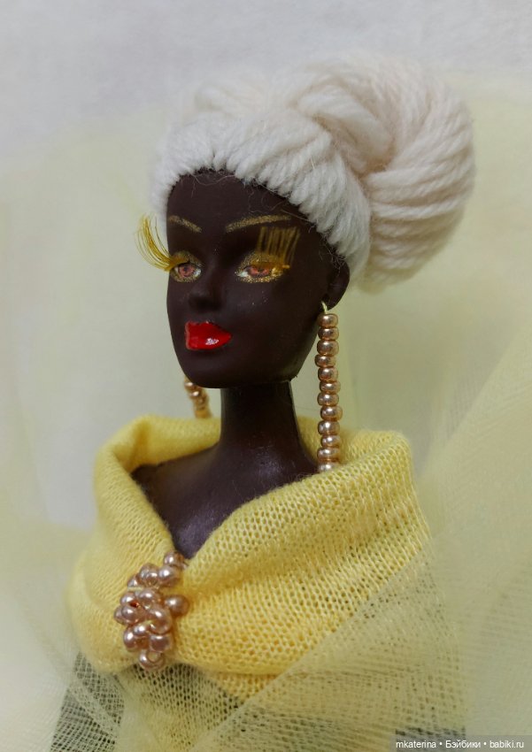 Салон красоты для старой куклы. Модный показ