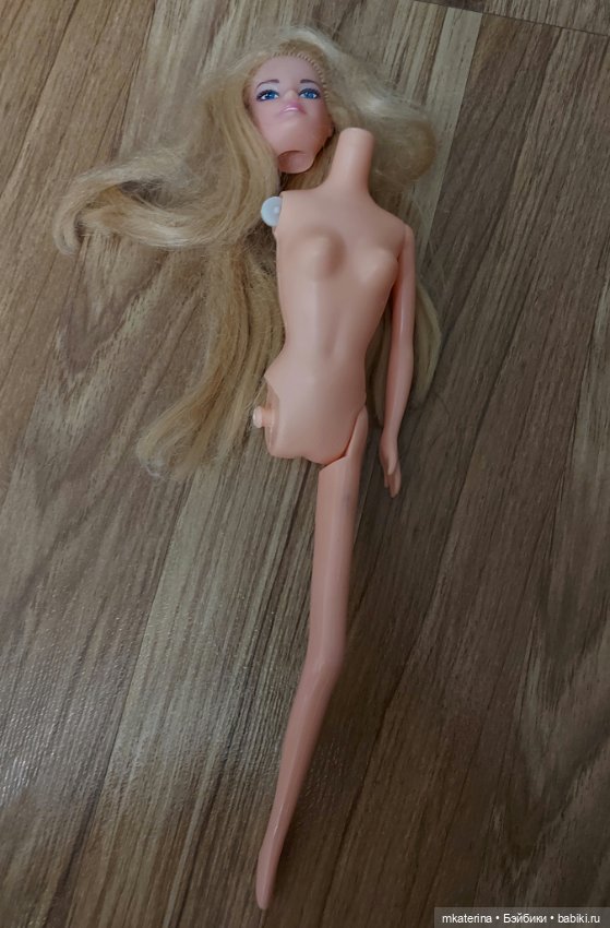 Салон красоты для старой куклы. Модный показ