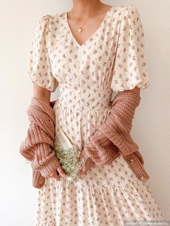 Стиль коттеджкор. Барышня-крестьянка 2020-х