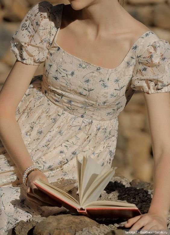 Стиль коттеджкор. Барышня-крестьянка 2020-х