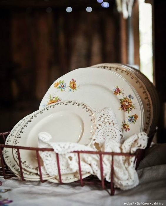 Стиль коттеджкор. Барышня-крестьянка 2020-х