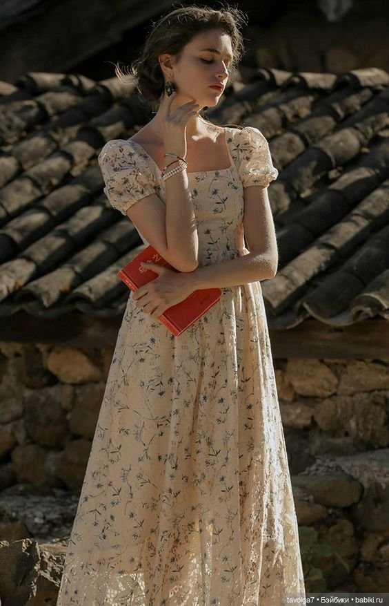 Стиль коттеджкор. Барышня-крестьянка 2020-х
