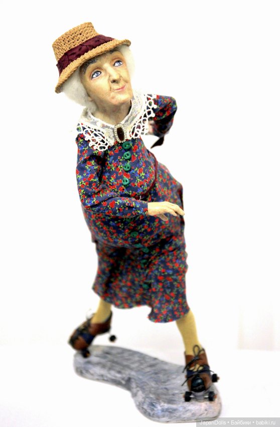 "Мисс Марпл спешит на помощь" на выставке "Куклы с характером. Четвертая высота" (фото 2)