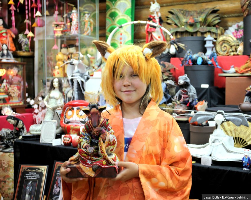 Встречаются однажды Кошка-ниндзя и Кицунэ на выставке "Япония. Куклы, сказки и легенды" (фото 2)