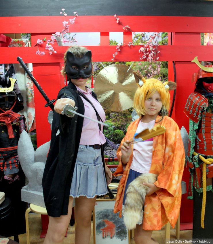 Встречаются однажды Кошка-ниндзя и Кицунэ на выставке "Япония. Куклы, сказки и легенды" (фото 3)