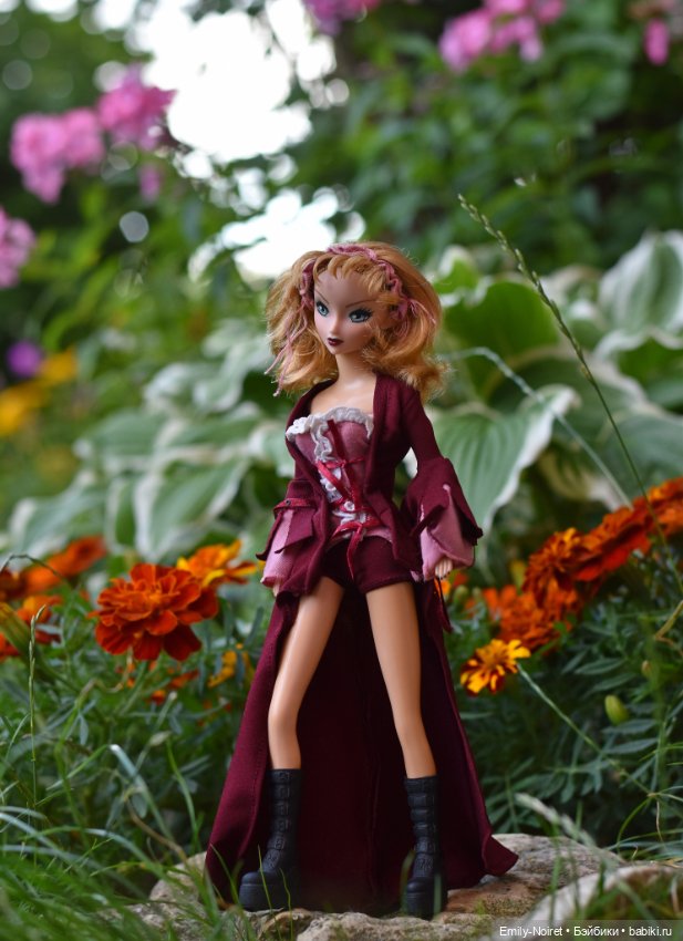 Цветочные портреты — Домашние коллекции кукол: фото собраний