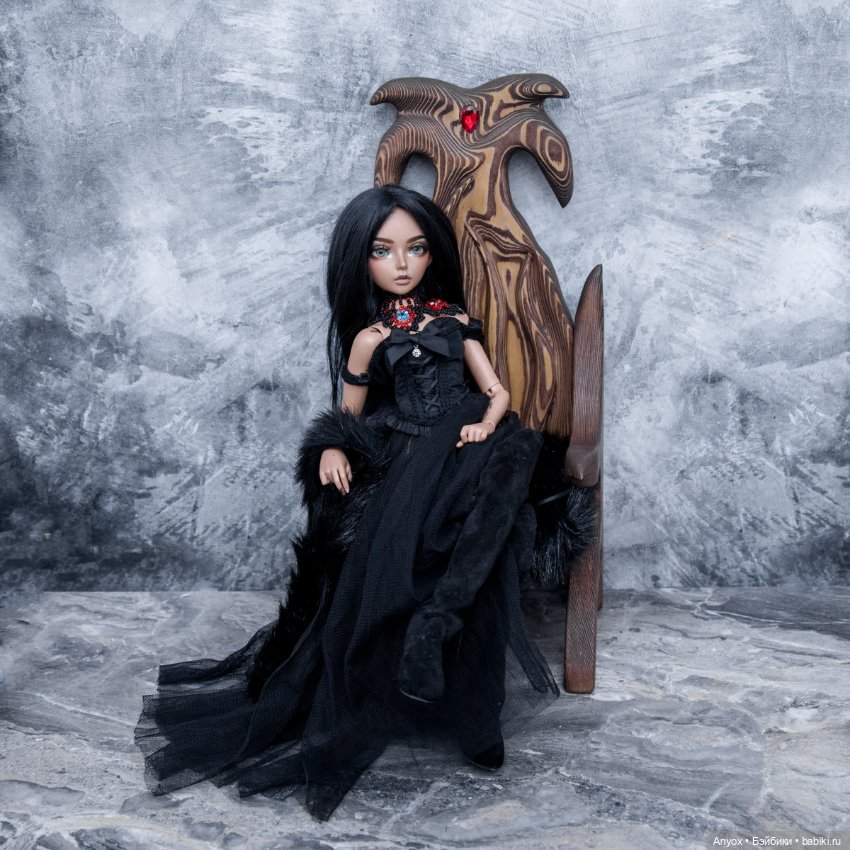 Деревянный трон — Мебель для кукол и домиков: фото (фото 10)