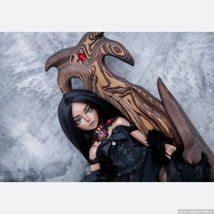 Деревянный трон — Мебель для кукол и домиков: фото