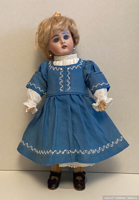 Маленькое шерстяное платье