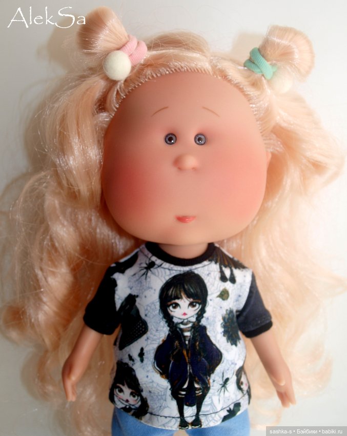 Ох уж эта Уэнсдей! Новые трикотажки для разных кукол