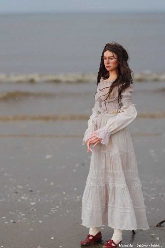 Дама в белом на море Белом