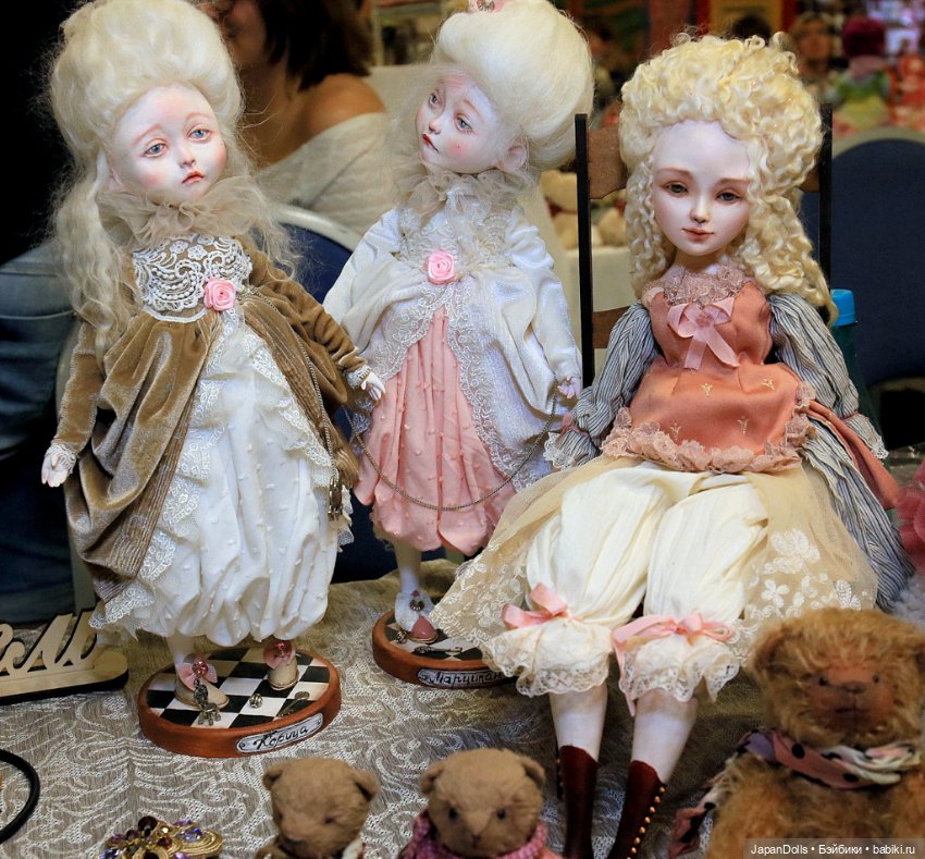 18 по 20 августа 2023 года в Москве пройдет Международная выставка авторских кукол и дизайнерских игрушек «Бал кукол в Кремле»